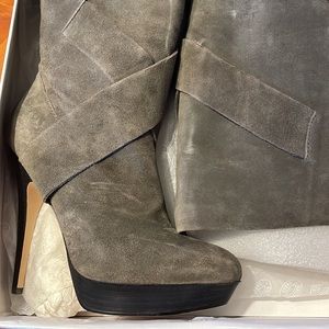 Steve Madden boots